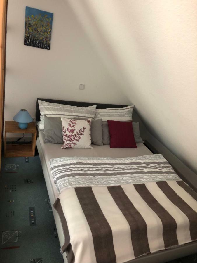 - Jakobs Hütte *